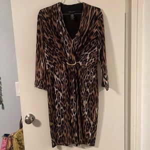 New without tags animal print midi dress New York & company size large box6